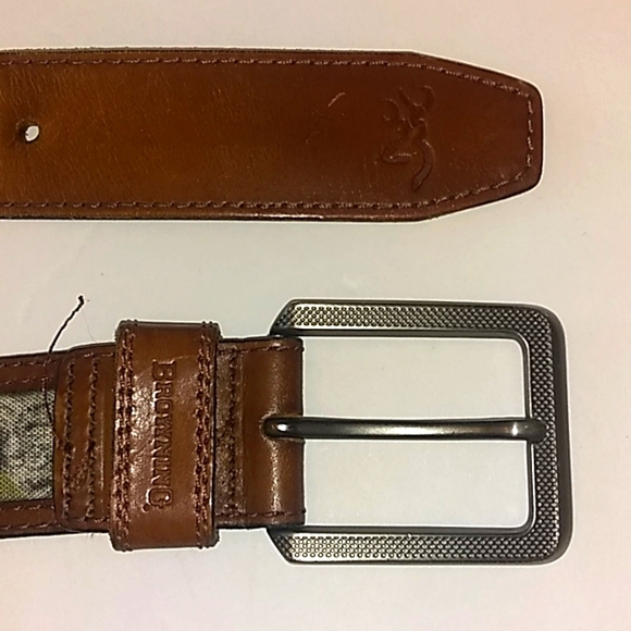 Browning Other - Browning genuine leather belt. With camouflage design.